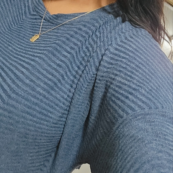 KEEPIN IT REAL TEAL BLUE TUNIC TOP - Picture 5 of 14